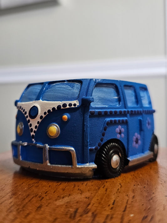 Blue hippy bus planter